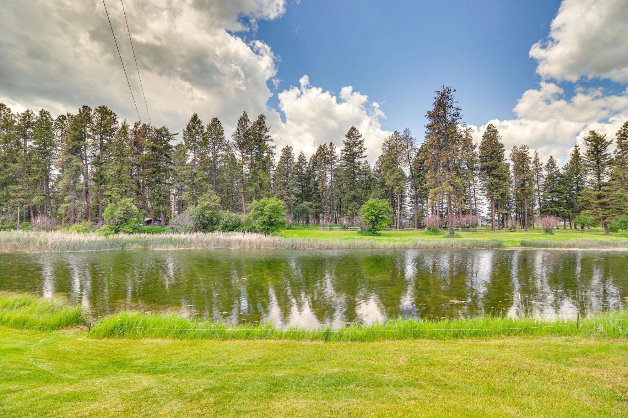 Creekside Apartment In Kalispell On 5 Acres ภายนอก รูปภาพ